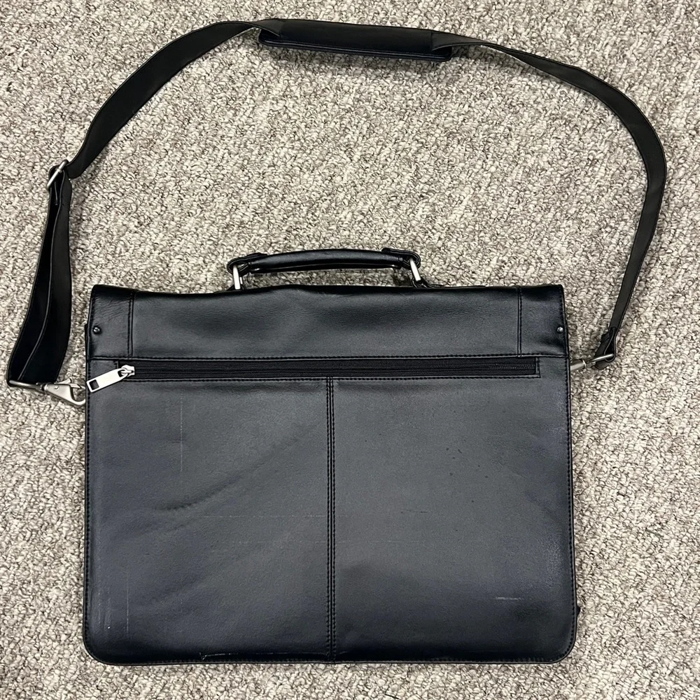 Stebco L-985-1 Black Leather Messenger Briefcase with Shoulder Strap 16”x12”